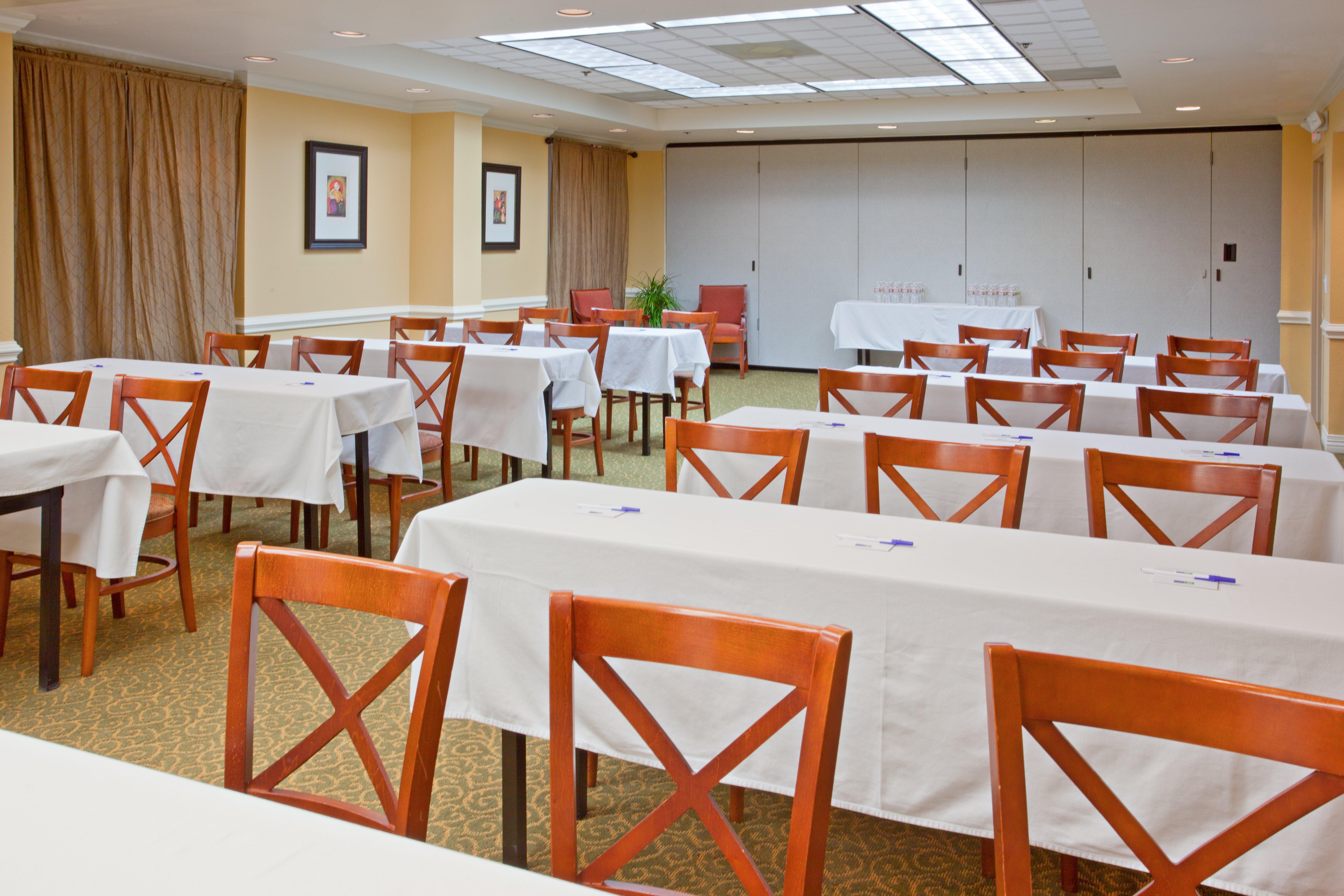 Best Western Plus Sugar Land-Stafford Exterior foto
